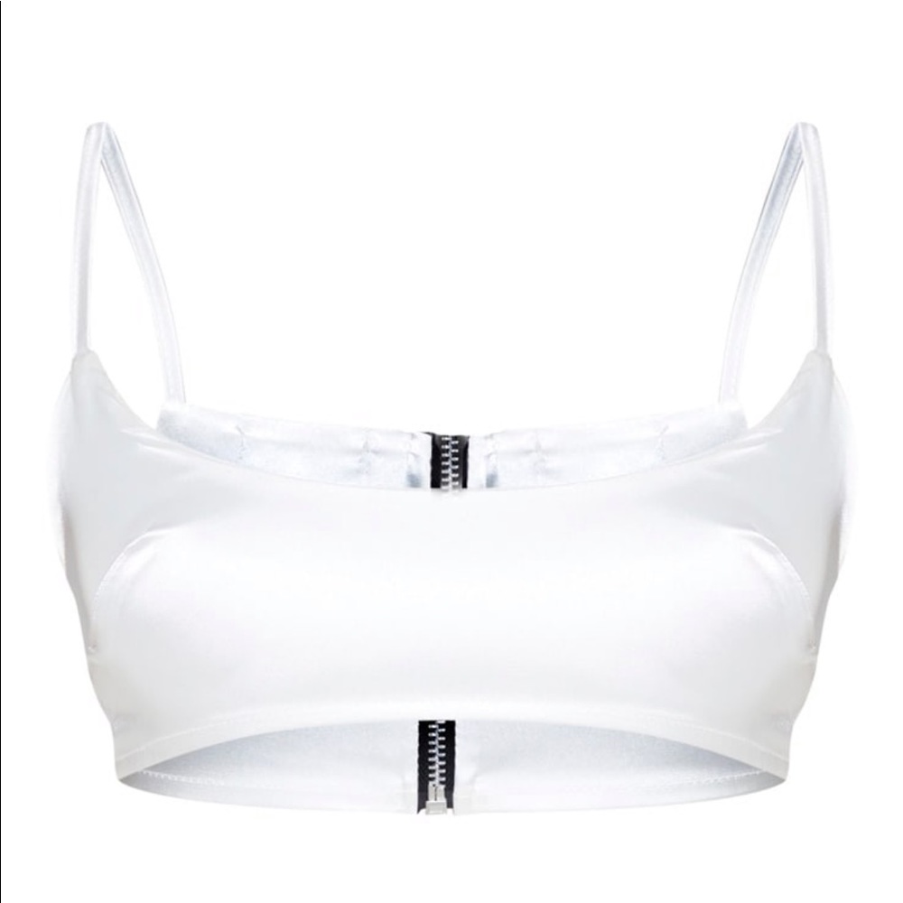 Scoop Neck Crop Top
